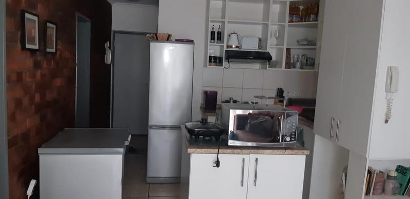 2 Bedroom Property for Sale in Brooklyn Western Cape